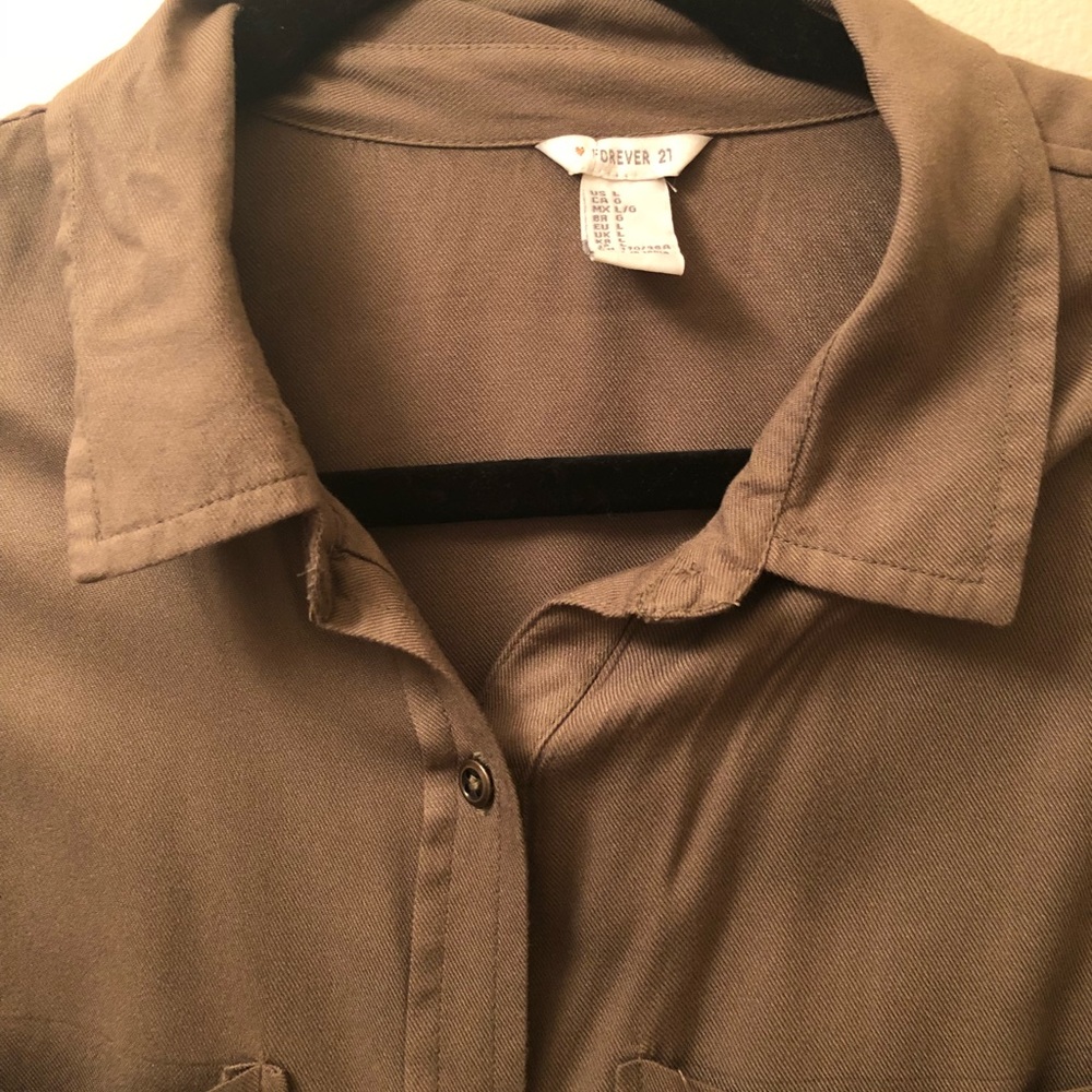 Army green button down 🎀 - Picture 4 of 4